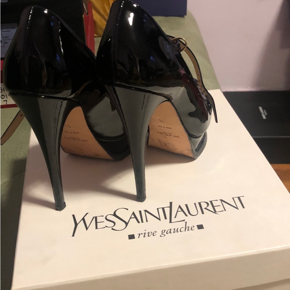 Saint Laurent Black Patent Leather Tribute Too Mary Jane Platform Pumps
